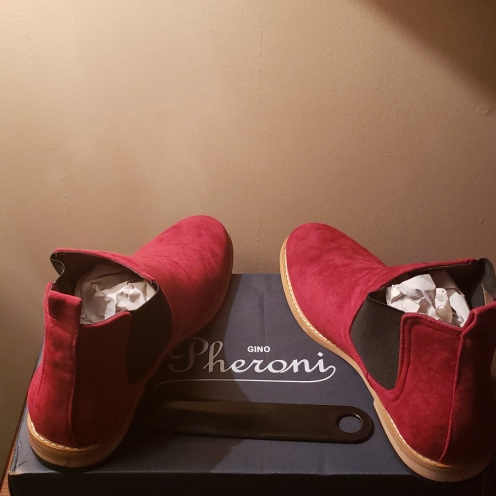 Gino Pheroni Red Suede Men boots. Size 8